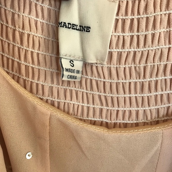 Pale pink tank with sequins - Picture 2 of 3